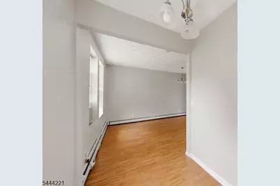 290 Ogden St #3B, Orange, NJ 07050 - Photo 7