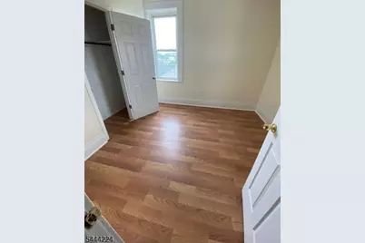 319 14th Ave, Newark, NJ 07103 - Photo 7