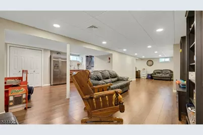 59 Mitchell Ave, Totowa, NJ 07512 - Photo 23