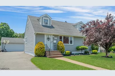 59 Mitchell Ave, Totowa, NJ 07512 - Photo 3