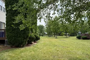 12 Ashley Ct, Franklin Township, NJ 08873 - Photo 5