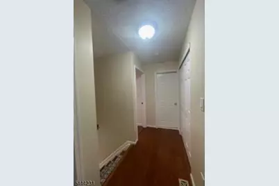 92 Callahan Ct, Newark, NJ 07103 - Photo 19