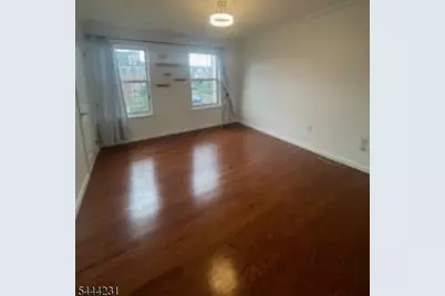 92 Callahan Ct, Newark, NJ 07103 - Photo 23
