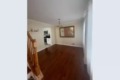 92 Callahan Ct, Newark, NJ 07103 - Photo 13
