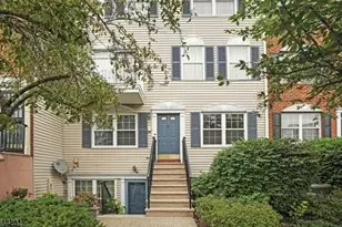 92 Callahan Ct, Newark, NJ 07103 - Photo 3