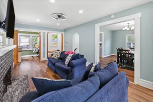 48 Laurel Ave, East Orange, NJ 07017 - Photo 5