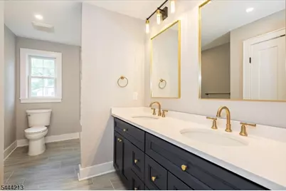 42 Berkshire St, Hanover Township, NJ 07981 - Photo 35