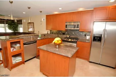 44 Winchester Rd, Livingston, NJ 07039 - Photo 3