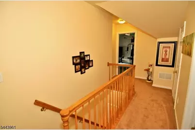 44 Winchester Rd, Livingston, NJ 07039 - Photo 15