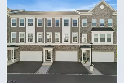 6 Coogan Ct, Morris Plains, NJ 07950 - Photo 1