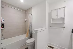 6 Coogan Ct, Morris Plains, NJ 07950 - Photo 17