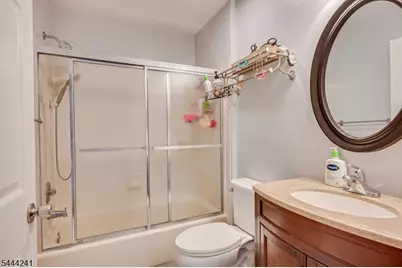 202 Prestwick Way, Edison Twp., NJ 08820 - Photo 29