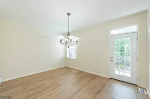 46 Devonshire Dr, Clifton, NJ 07013 - Photo 11