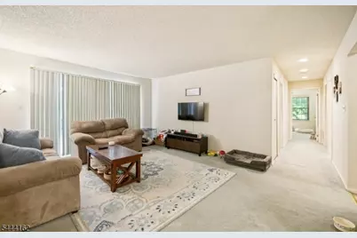 269 English Pl, Bernards Township, NJ 07920 - Photo 3
