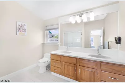 8 Bentley Court, Bedminster Township, NJ 07921 - Photo 13