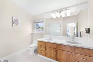 8 Bentley Ct, Bedminster Township, NJ 07921 - Photo 13