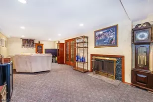 15 Absecon Rd, Parsippany, NJ 07054 - Photo 13