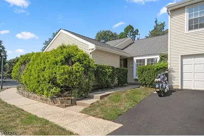123 Harrow Dr, Franklin Township, NJ 08873 - Photo 3