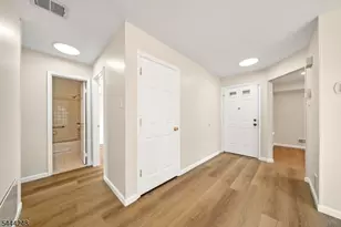 123 Harrow Dr, Franklin Township, NJ 08873 - Photo 7