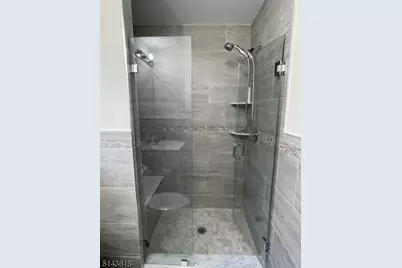 230 Palmer St 2nd F #2, Elizabeth, NJ 07202 - Photo 5