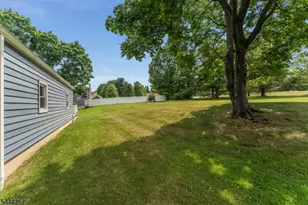 1 W Rd, Flemington, NJ 08822 - Photo 29