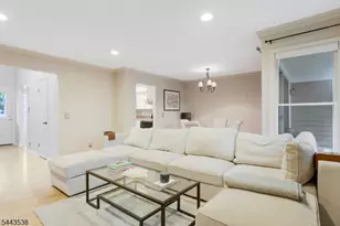 23 Eton Ct, Bedminster Township, NJ 07921 - Photo 11
