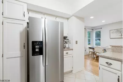 23 Eton Court, Bedminster Township, NJ 07921 - Photo 3