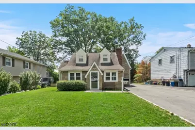 582 Lake Shore Dr, Parsippany, NJ 07054 - Photo 1