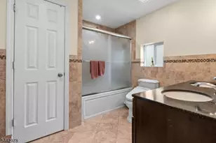 582 Lake Shore Dr, Parsippany, NJ 07054 - Photo 19