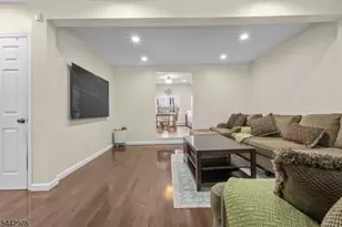582 Lake Shore Dr, Parsippany, NJ 07054 - Photo 23