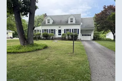 4 Gordon Rd, Roxbury Township, NJ 07885 - Photo 1