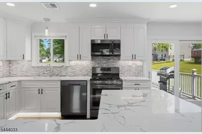 21 John Pl, Cedar Grove, NJ 07009 - Photo 11