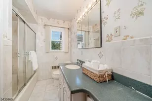 1 Roosevelt Blvd, Florham Park, NJ 07932 - Photo 19