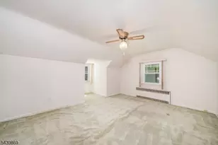 1 Roosevelt Blvd, Florham Park, NJ 07932 - Photo 23