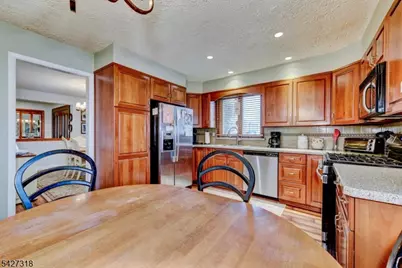52 Ashburn Rd, Wayne, NJ 07470 - Photo 21