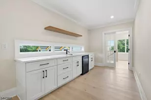 180 Round Top Rd, Bernardsville, NJ 07924 - Photo 17