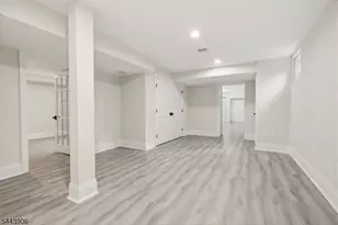180 Round Top Rd, Bernardsville, NJ 07924 - Photo 35