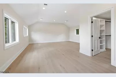 180 Roundtop Rd, Bernardsville, NJ 07924 - Photo 29