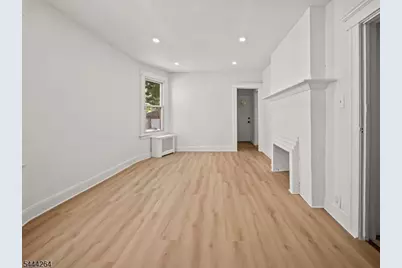 12 Clifford St, East Orange, NJ 07018 - Photo 7