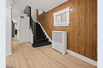 12 Clifford St, East Orange, NJ 07018 - Photo 3