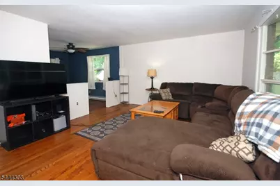 36 Mountain Lake Rd, White Township, NJ 07823 - Photo 5