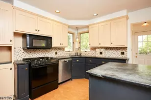 742 Ridgewood Rd, Millburn, NJ 07041 - Photo 5