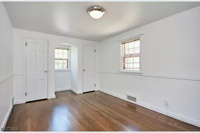 742 Ridgewood Rd, Millburn, NJ 07041 - Photo 7
