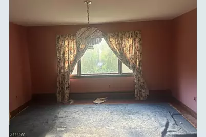105 Kings Highwaay, Washington Township, NJ 07853 - Photo 5