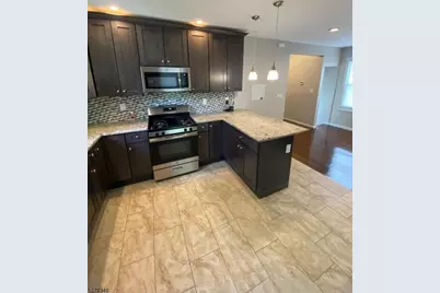 23 Walnut Ter, Bloomfield, NJ 07003 - Photo 11
