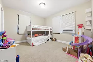 113 E Cedar St, Livingston, NJ 07039 - Photo 17