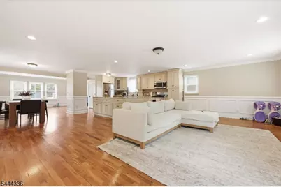 113 E Cedar St, Livingston, NJ 07039 - Photo 15