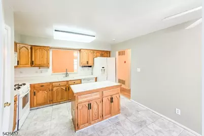1H Rutland Ln, Monroe Township, NJ 08831 - Photo 5