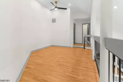 51 Taurus Dr, 3D, Hillsborough Township, NJ 08844 - Photo 19