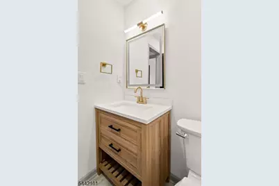 51 Taurus Dr, 3D, Hillsborough Township, NJ 08844 - Photo 33